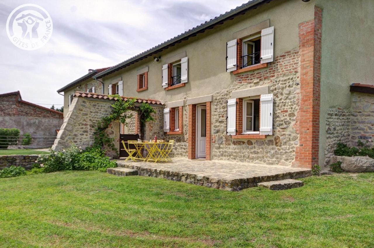Chambres D'Hotes Ondine Et Igor Saint-Marcellin-en-Forez Exterior photo